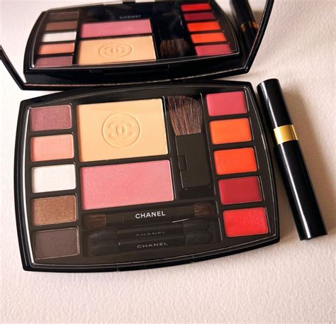 chanel travel makeup palette 2019|Chanel travel makeup palette destination.